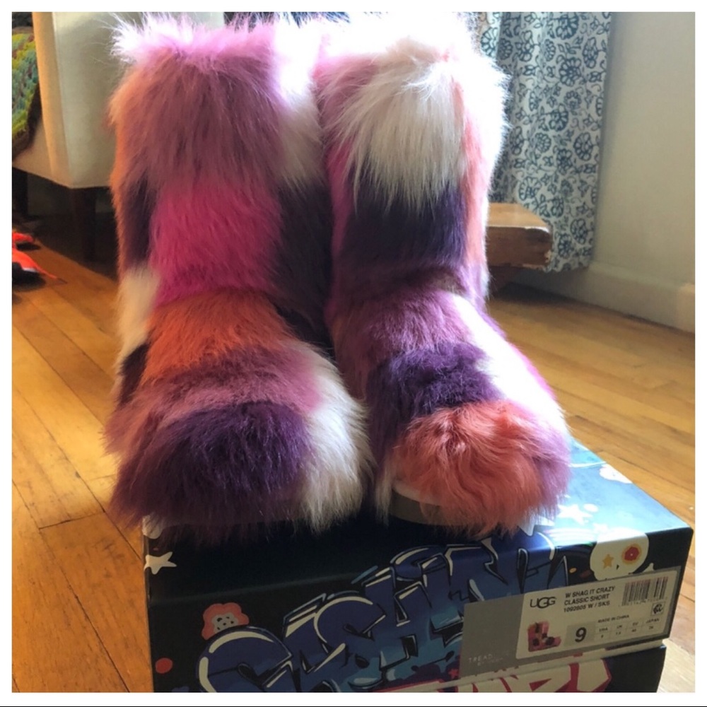 New In Box!!! Uggs